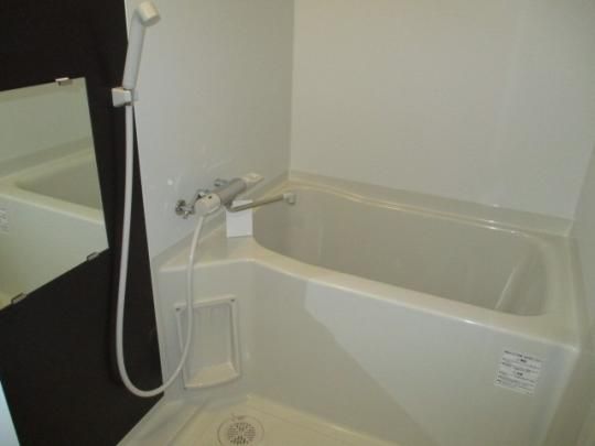 �y���̑��z�@�o�X�^�V�����[