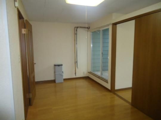 �y���̑��z�@���r���O