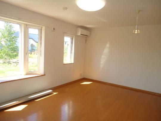 �y���̑��z�@���r���O