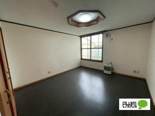 �y���̑��z�@���r���O