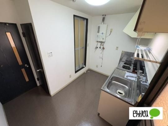 �y���̑��z�@���r���O