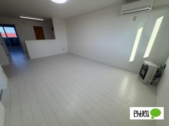 �y���̑��z�@���r���O