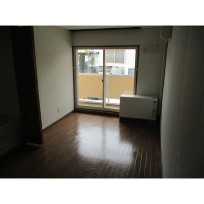 �y���̑��z�@���r���O