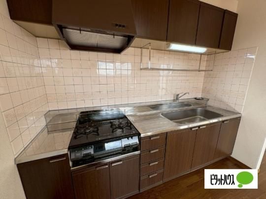 �y���̑��z�@�L�b�`��