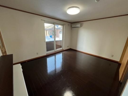 �y���̑��z�@���r���O