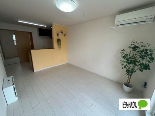 �y���̑��z�@���r���O