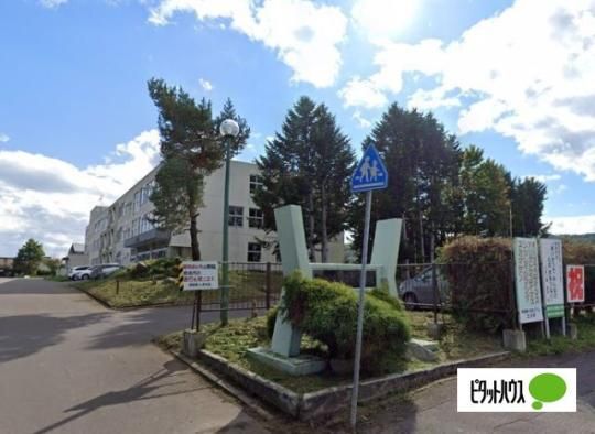 �y���Ӂz�@����s���_�������w�Z�F196m