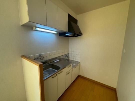 �y���̑��z�@�L�b�`��