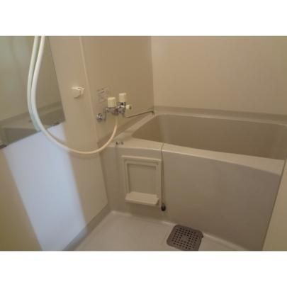 �y���̑��z�@�o�X�^�V�����[