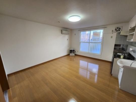 �y���̑��z�@���r���O