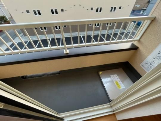 �y���̑��z�@�o���R�j�[