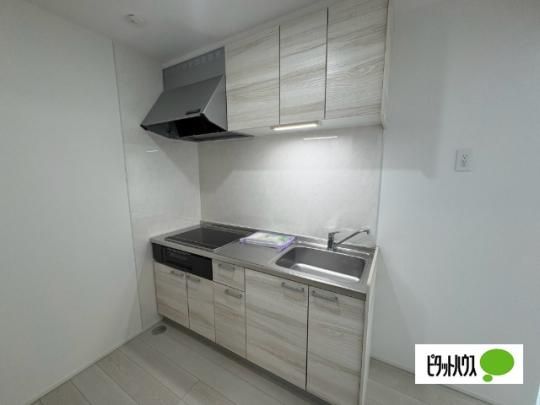 �y���̑��z�@�L�b�`��