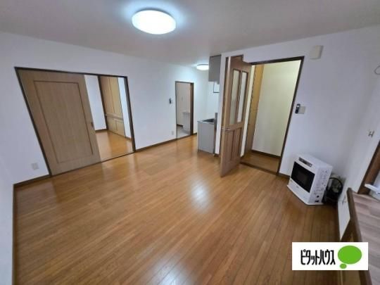 �y���̑��z�@���r���O