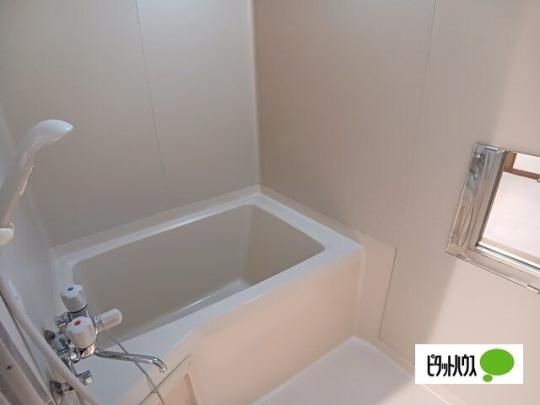 �y���̑��z�@�o�X�^�V�����[