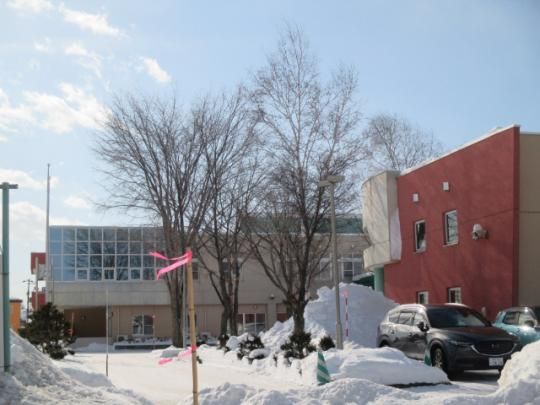 �y���Ӂz�@�эL�s�������u���w�Z�F306m