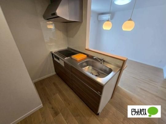 �y���̑��z�@�L�b�`��