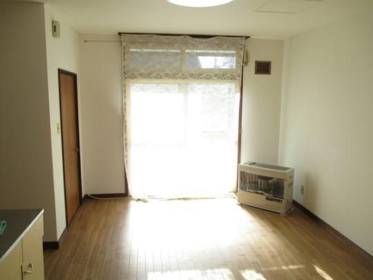 �y���̑��z�@���r���O