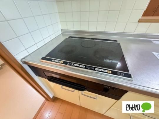 �y���̑��z�@�L�b�`��
