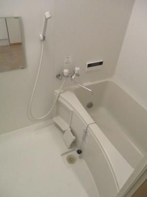 �y���̑��z�@�o�X�^�V�����[