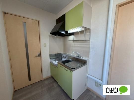 �y���̑��z�@�L�b�`��