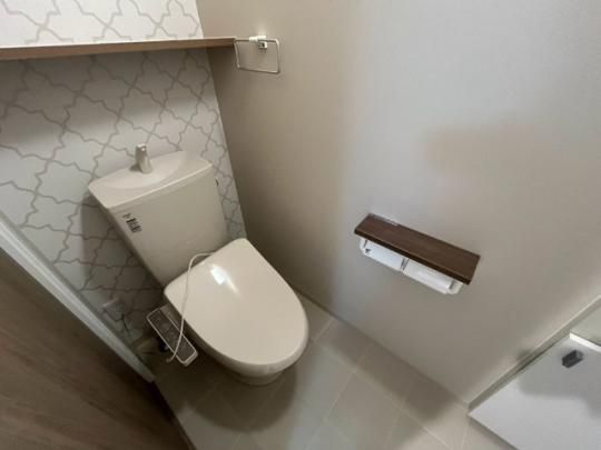 �y���̑��z�@�g�C��