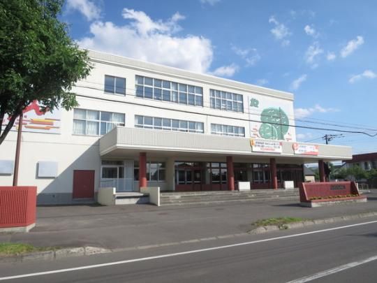 �y���Ӂz�@����s���Z�����w�Z�F806m