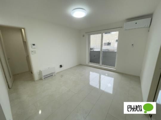 �y���̑��z�@���r���O