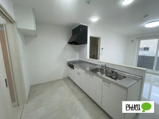 �y���̑��z�@�L�b�`��