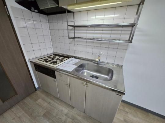 �y���̑��z�@�L�b�`��