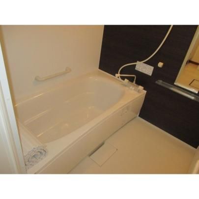 �y���̑��z�@�o�X�^�V�����[