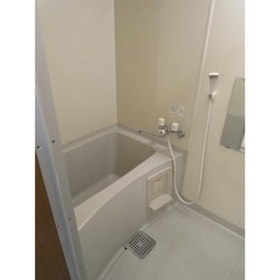 �y���̑��z�@�o�X�^�V�����[