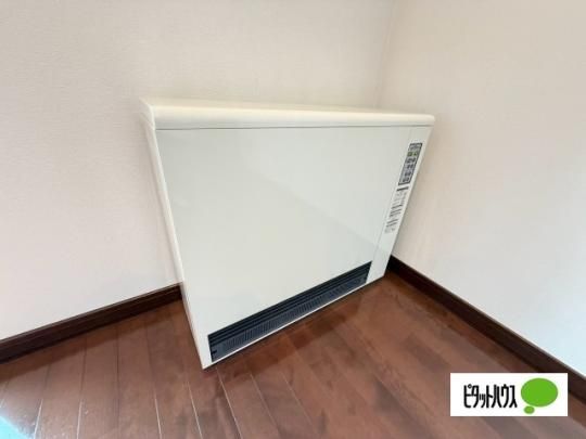 �y���̑��z�@�ݔ�