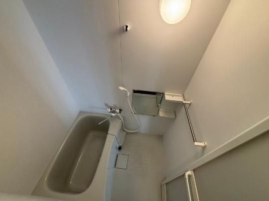 �y���̑��z�@�o�X�^�V�����[