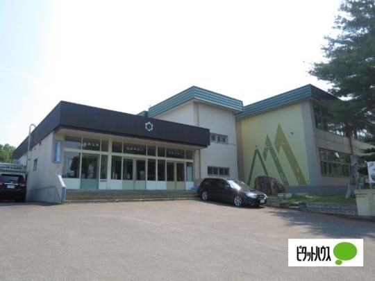 �y���Ӂz�@����s����ꏬ�w�Z�F733m