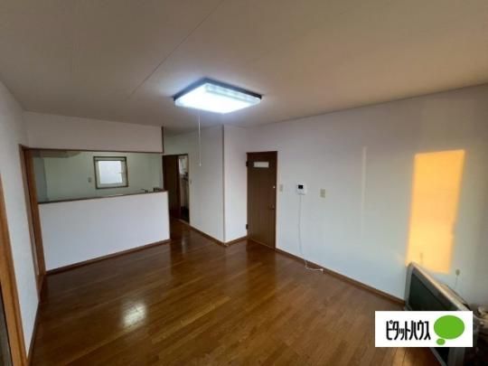 �y���̑��z�@���r���O