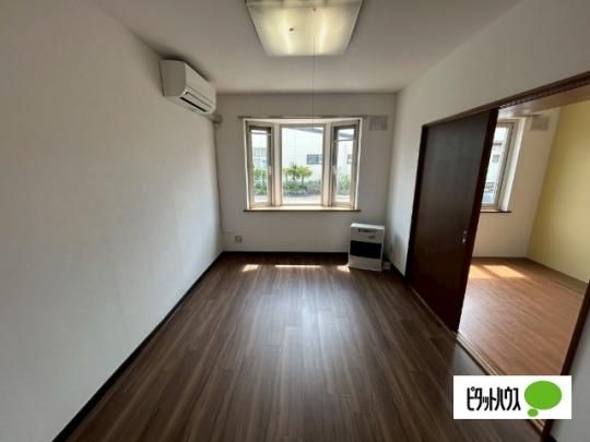�y���̑��z�@���r���O
