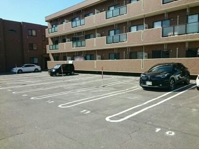 �y���̑��z�@���ԏ�