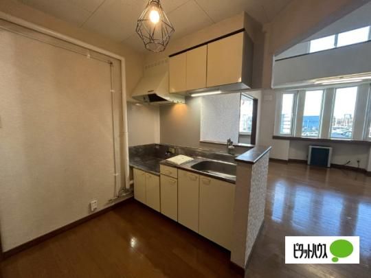 �y���̑��z�@�L�b�`��