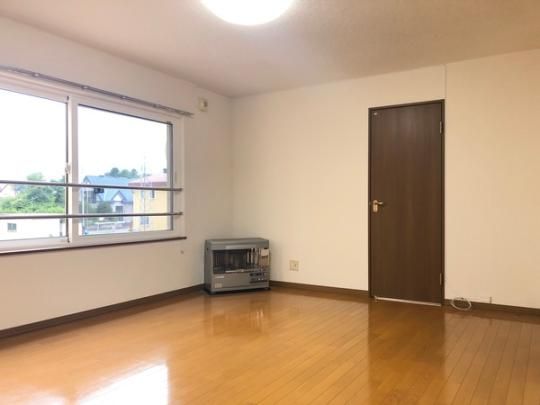 �y���̑��z�@���r���O