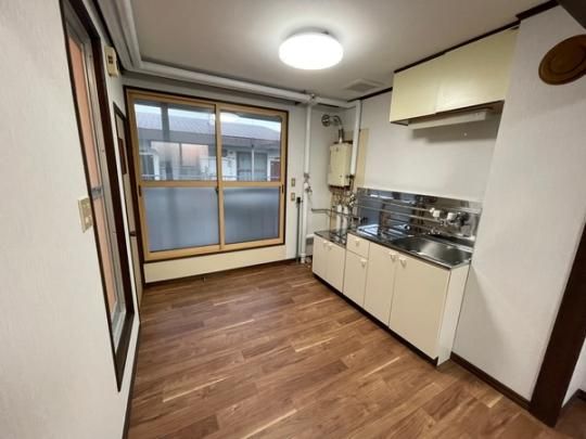 �y���̑��z�@���r���O