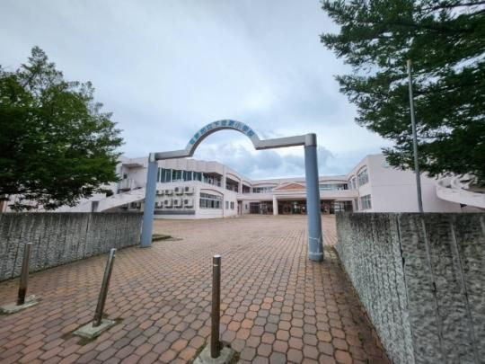 �y���Ӂz�@���X���������X���w�Z�F899m