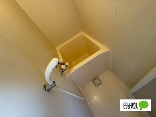 �y���̑��z�@�o�X�^�V�����[