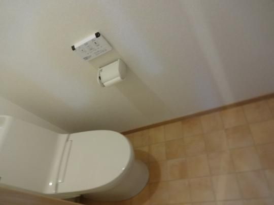 �y���̑��z�@�g�C��