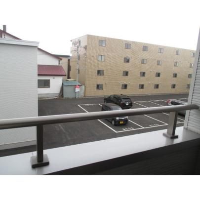 �y���̑��z�@�o���R�j�[