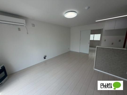 �y���̑��z�@���r���O