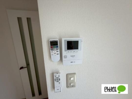 �y���̑��z�@�Z�L�����e�B