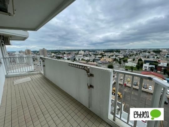 �y���̑��z�@�o���R�j�[