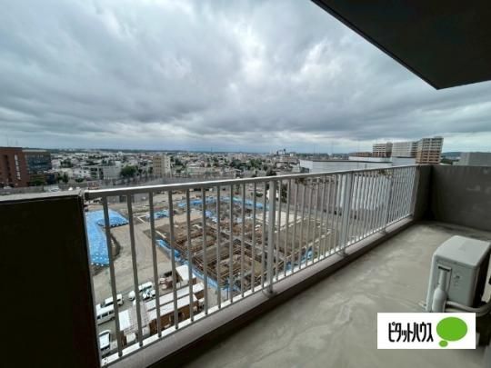 �y���̑��z�@�o���R�j�[