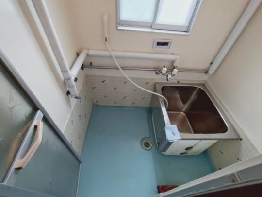 �y���̑��z�@�o�X�^�V�����[