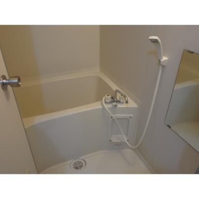 �y���̑��z�@�o�X�^�V�����[